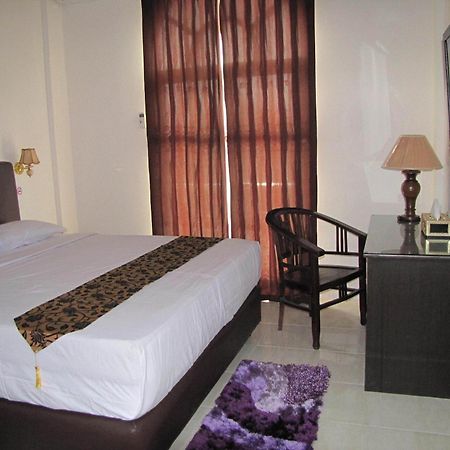 Hotel Mitra Garden Pangkal Pinang Ngoại thất bức ảnh
